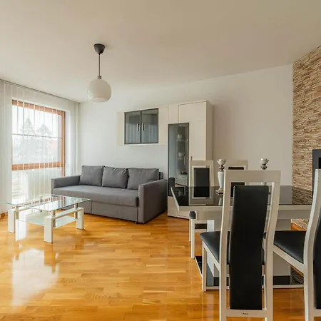 Horyzont Apartamenty- Nadmorski, Blisko Pkp I Centrum * Kołobrzeg